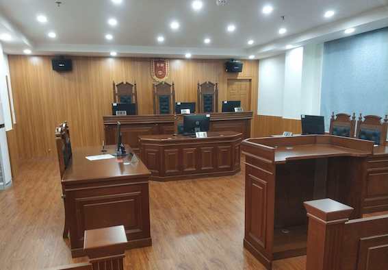 勞動仲裁庭